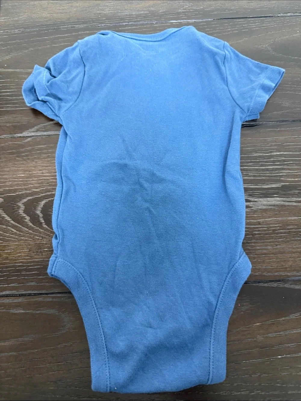4 baby onesies 12-18 months different brands bodysuits blue green red brown